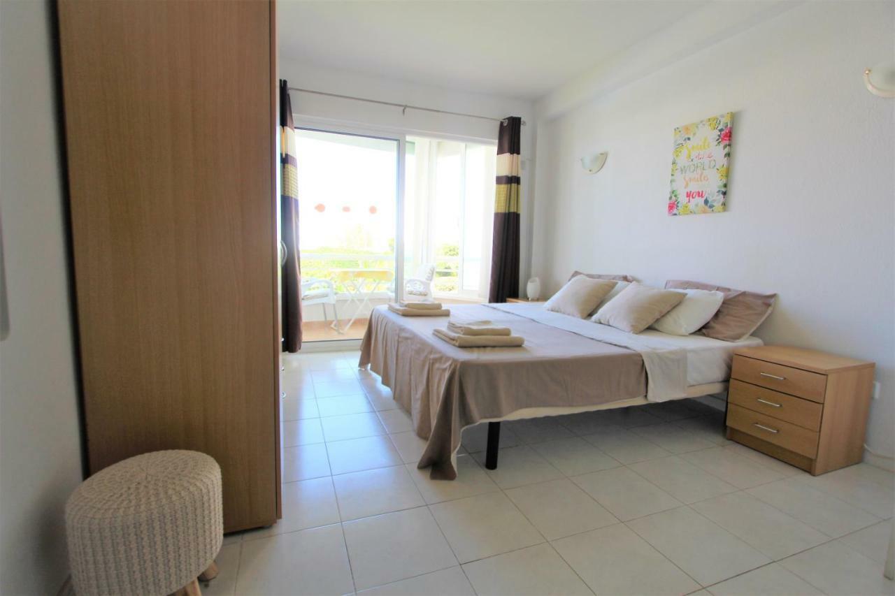 Apartamentos Los Cisnes - 2º Linea De Playa - Perfecta Ubicacion Benalmádena Exteriör bild
